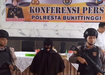 Pengeroyok Ketua Relawan Anies di Bukittinggi Diringkus, Kapolresta: Murni Masalah Utang-Piutang 1 Pengeroyok Ketua Relawan Anies di Bukittinggi Diringkus, Kapolresta: Murni Masalah Utang-Piutang