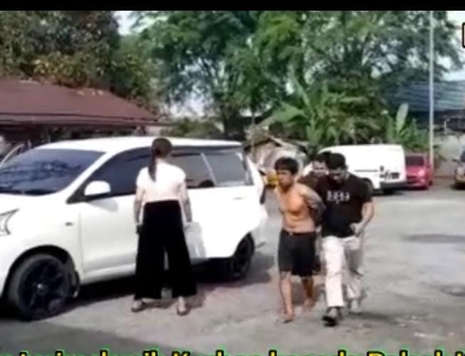 Maling 3 HP di Indekos, Warga Padang Ini Dibekuk Polisi 1 Polsek Kototangah menangkap pencuri HP di salah satu indekos di Padang. (Foto: radarsumbar.com/Herru Iriawan)