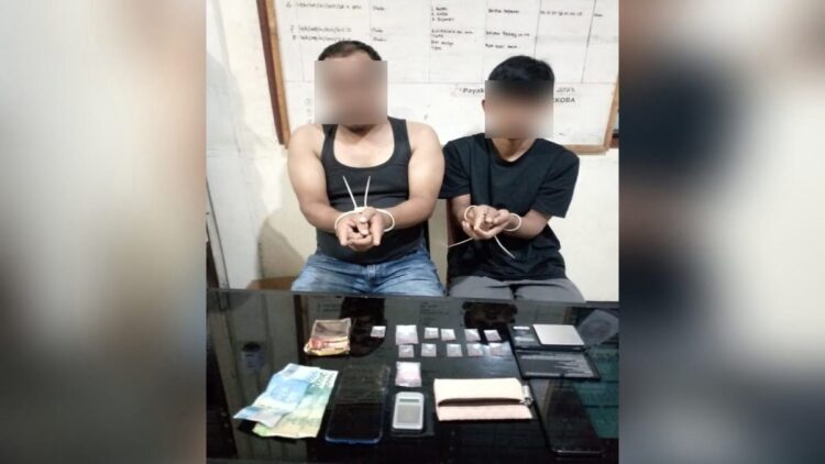 2 pelaku penyalahgunaan narkotika yang ditangkap Polres Payakumbuh. (Foto: radarsumbar.com / Dok. Polres Payakumbuh)