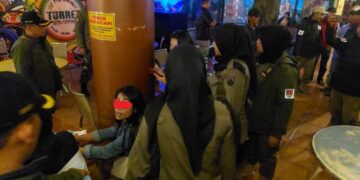Tim Gabungan di Bukittinggi Razia Pekat, 9 Wanita Terjaring