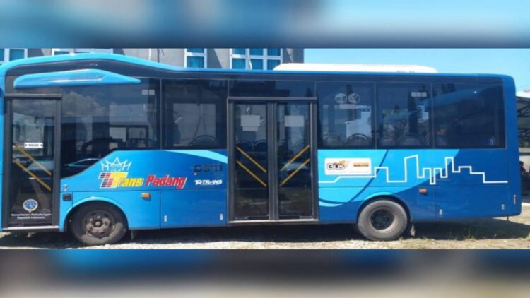 Ilustrasi bus Trans Padang. (Foto: Dok. Istimewa)