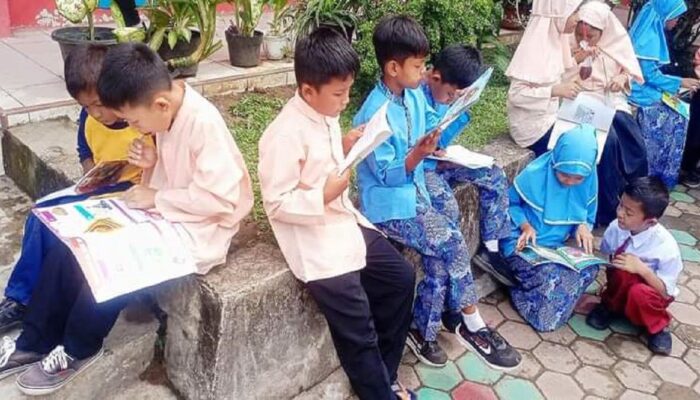 Kalahkan 510 Daerah, Padang Panjang jadi Kota Nomor Dua Nasional Paling Gemar Membaca