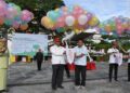 Pelepasan balon oleh Dirut Semen Padang dalam rangka perayaan bulan K3 Nasional. (Humas Semen Padang)