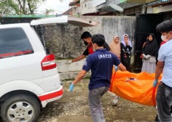 Seorang Pria di Bukittinggi Ditemukan Tewas di Dalam Rumah, Diperkirakan Sudah lebih Tiga Hari 14 Seorang Pria di Bukittinggi Ditemukan Tewas di Dalam Rumah, Diperkirakan Sudah lebih Tiga Hari
