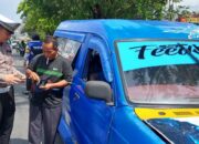 Mati Pajak, Puluhan Angkot Terjaring Razia di Padang