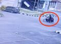 Pelaku pencurian barang berharga di lingkungan UNP terekam CCTV. (Foto: Dok. Istimewa)