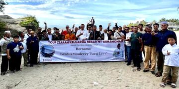 Peringati HUT Gerindra, Braditi Moulevey Wisata Ziarah Bersama Warga Kampung Rawa Domba