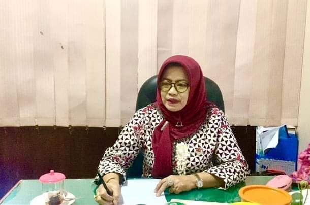 Edukasi Bahaya Pernikahan Dini, Pemko Padang Sasar Program ASN Berlian 1 Kepala Bidang Perlindungan Hak Perempuan dan Perlindungan Khusus Anak DP3AP2KB Padang, Suryani. (Foto: Dok. Diskominfo Padang)