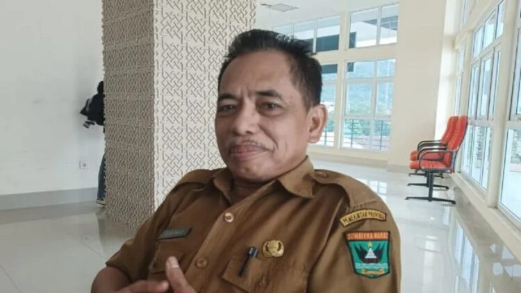 Kepala Bidang Warisan Budaya dan Bahasa Minang Dinas Kebudayaan Sumbar, Afrimas. (ANTARA/Miko Elfisha)