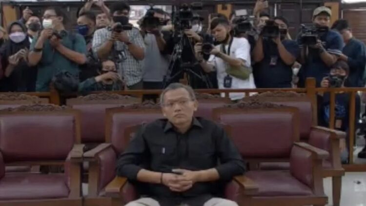 Agus Nurpatria, Terdakwa Perintangan Penyidikan Kasus Brigadir J Divonis 2 Tahun Penjara 1 Terdakwa perintangan penyidikan kasus pembunuhan Brigadir J (obstruction of justice), Agus Nurpatria, dalam persidangan di Pengadilan Negeri Jakarta Selatan, Senin (27/2/2023). ANTARA/Putu Indah Savitri