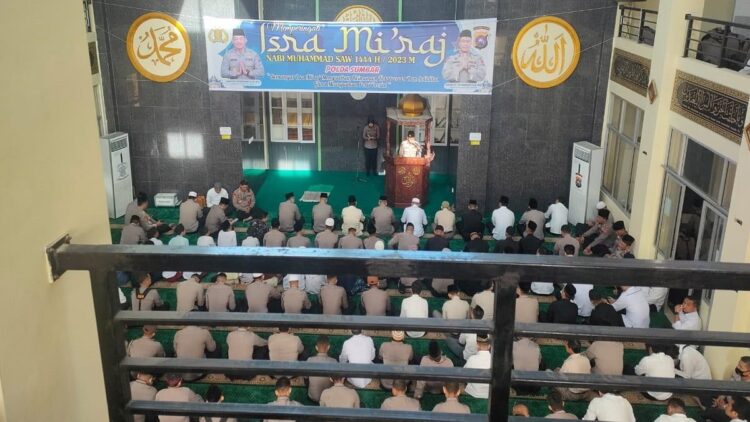 Peringati Isra Mi'raj Nabi Muhammad SAW, Polda Sumbar Titip Pesan Ini 1 Peringatan Isra Miraj di Mapolda Sumbar. (Dok. Bidhumas)