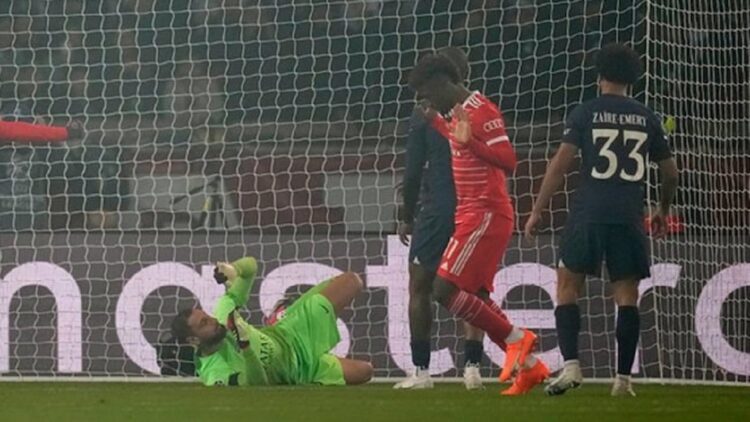 Ini Deretan Fakta Bayern Munchen Bungkam PSG di Liga Champions 1 Pemain Bayern Munchen Kingsley Coman usai mencetak gol ke gawang PSG di Liga Champions 2022/23, Rabu (15/2/2023) dini hari WIB. (AP Photo/Christophe Ena)