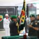 Sertijab Danrem 032/Wirabraja dari Brigjen TNI Purmanto kepada Kolonel Kavaleri Rayen Obersyl. *(Foto: Radarsumbar.com / Dok. Pendam I/BB)