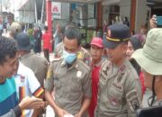 Tolak Jam Berdagang, Pedagang Pasar Raya Padang Bersitegang dengan Satpol PP