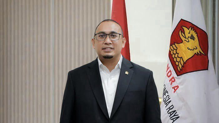 Diduga Disindir sebagai ‘Kuching Kecil', Andre Rosiade: Gebrak Meja Hasilnya Nyata 1 Anggota Komisi VI DPR Andre Rosiade. (Foto: Dok. Radarsumbar.com)