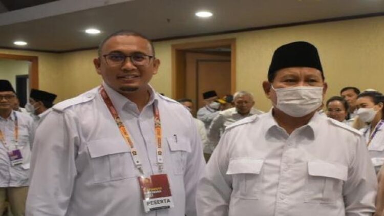 Andre Rosiade bersama Ketum Partai Gerindra Prabowo Subianto. (Foto: Dok. Istimewa)