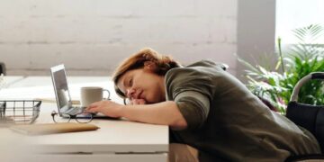 Apakah Kelelahan Bisa Sebabkan Orang Mati Mendadak? Begini Kata Dokter 8 Apakah Kelelahan Bisa Sebabkan Orang Mati Mendadak? Begini Kata Dokter