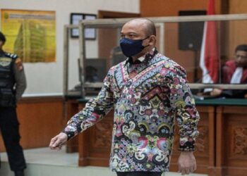 Eks Kapolda Sumbar Teddy Minahasa Dituntut Hukuman Mati di Kasus Tukar Sabu