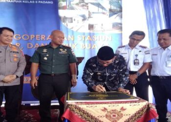 Resmikan 3 Stasiun KA, Wako Padang Minta Aset Negara tak Dicuri atau Dirusak