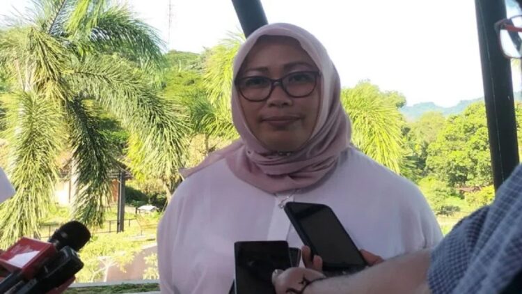 Tak Ada Lagi Penjualan di Pelabuhan, ASDP Imbau Pemudik Beli Tiket Jauh Hari 1 Corporate Secretary PT ASDP Indonesia Ferry (Persero), Shelvy Arifin saat diwawancarai di Bakauheni harbor City, Lampung (ANTARA/Riadi Gunawan)