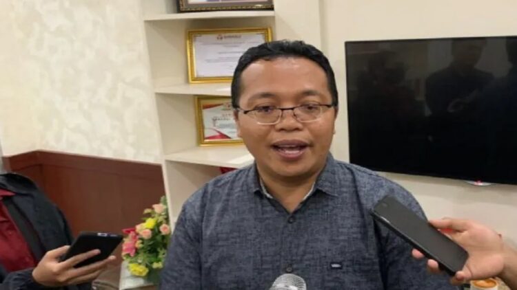 Bawaslu Sumbar Nyatakan Siap Kawal Pemutakhiran Data Pemilih Pemilu 2024 1 Ketua Bawaslu Sumbar Alni. (ANTARA/Mario SN)