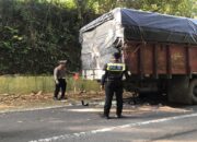 Remaja di Pariaman Tewas usai Tabrak Truk Parkir