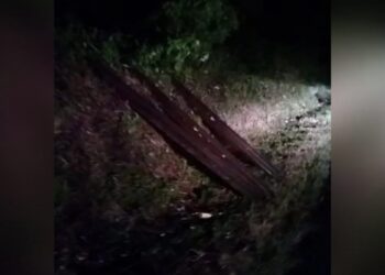 Lama tidak Terpakai, 2 Pria Ini Curi Besi Rel Kereta Api di Solok