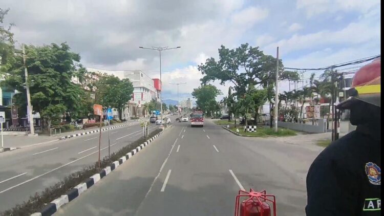 Ini Tips Aman Cegah Kebakaran di Padang saat Bulan Ramadhan 1 Ilustrasi mobil pemadam kebakaran. (Foto: Dok. Dinas Damkar Padang)