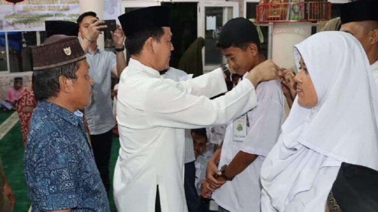 Kapolresta Padang Kombes Pol Ferry Harahap saat membuka Pesantren Ramadan di Masjid Ikhlas RW 1, Kelurahan Gunung Pangilun, Kecamatan Padang Utara, Kota Padang, Sabtu (25/3/2023). (Foto: Dok. Istimewa)