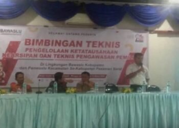 Tingkatkan Pengelolaan Kearsipan, Bawaslu Pasbar Bekali Panwaslu Kecamatan