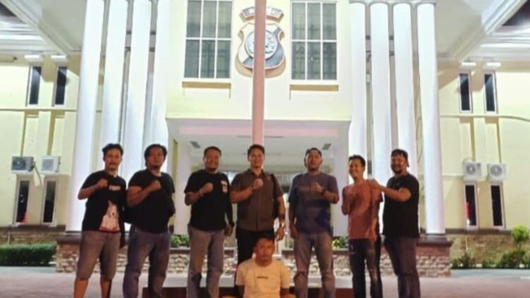 sales gelapkan uang perusahaan ditangkap