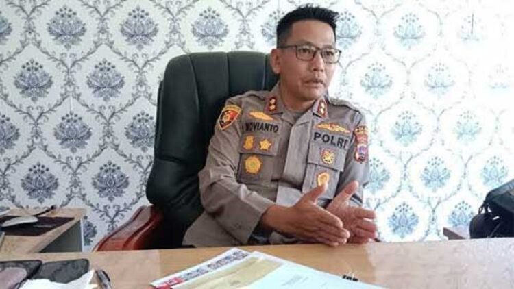 Soal Kasus Persekusi 2 Perempuan di Pessel, Kapolres Tegaskan segera Tangkap Pelaku 1 Kapolres Pesisir Selatan (Pessel), AKBP Novianto Taryono. (Foto: Dok. Istimewa)