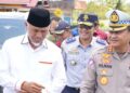 Penumpukan di Perempatan Pasar Padang Luar Dievaluasi Pasca Penerapan Sistem One Way 2 Penumpukan di Perempatan Pasar Padang Luar Dievaluasi Pasca Penerapan Sistem One Way