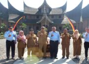 Lewat ‘Lamang Durian’, Imigrasi Agam Punya Posko Layanan di Istana Pagaruyung