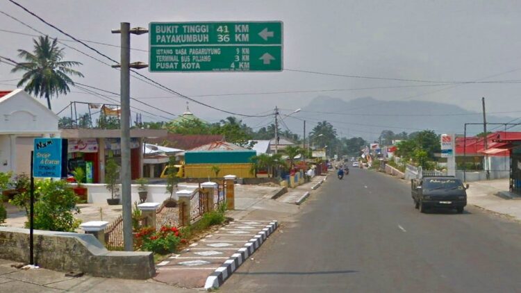 Salah satu jalur alternatif yang bisa dilewat saat penerapan sistem one way di Tanah Datar. (Foto: Dok. Istimewa)