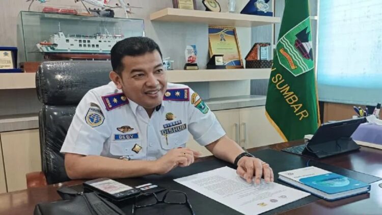 Kepala Dinas Perhubungan Sumbar, Dedi Diantolani. (ANTARA/Miko Elfisha)