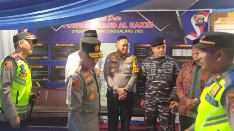 Kapolda Sumbar tinjau Pospam Masjid Al Hakim