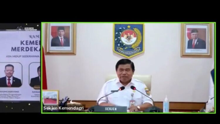 Ajak Hidup Sederhana, Sekjen Kemendagri Sebut ASN Bukan Pekerjaan untuk Jadi Kaya 1 Tangkapan layar - Sekretaris Jenderal (Sekjen) Kementerian Dalam Negeri (Kemendagri) Suhajar Diantoro dalam Workshop Peningkatan Kapasitas ASN di Lingkungan Kemendagri bertema "ASN Hidup Sederhana: No Flexing/Tidak Hedon" secara daring dari Jakarta, Rabu (5/4/2023). ANTARA/HO-Puspen Kemendagri