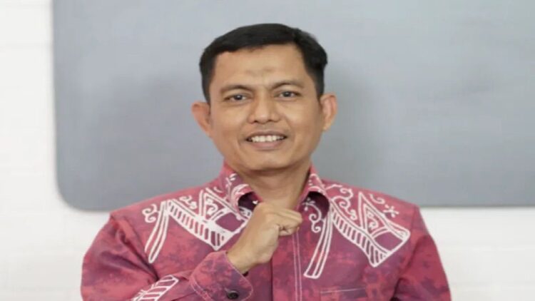 Komisioner KPU Sumbar Yuzalmon (ANTARA/HO KPU Sumbar)