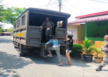 10 Orang Ditangkap Satpol PP Padang di Penginapan, 2 Berstatus PSK