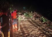 Banjir dan Longsor di Agam, Seorang Warga Luka Tertimpa Tembok