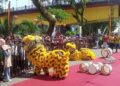 Aksi barongsai di Festival Muaro Padang. (Foto: Dok. Muhammad Aidil)