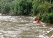Terkendala Hujan, Pencarian Pria Gaek yang Hilang di Batang Sinamar Dihentikan Sementara