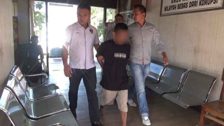 pencuri emas di dharmasraya