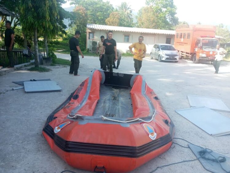 BPBD Kota Padang melakukan kegiatan pemeliharaan alat kebencanaan. (Foto: Dok.Infopublik.id)