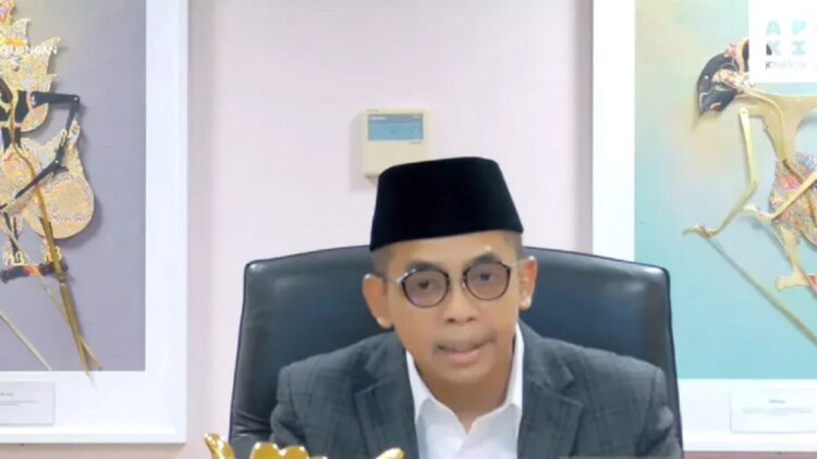 Direktur Jenderal Pajak Kemenkeu Suryo Utomo dalam konferensi pers APBN KiTa bulan Mei 2023 yang dipantau secara daring di Jakarta, Senin (22/05/2023). (ANTARA/Agatha Olivia Victoria)
