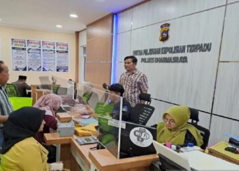 Hari Libur, Polres Dharmasraya Tetap Layani Permohonan SKCK Balon Legislatif