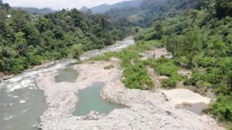 Aktivitas Tambang Emas Ilegal di Pasbar Rusak Kualitas Air dan Sempadan Sungai 1 Sempadan sungai rusak akibat PETI. (ANTARA/Dok Dinas Lingkungan Hidup Sumbar)