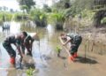 Antisipasi Abrasi Pantai, Lanud Sut Tanam 1.500 Bibit Mangrove di Pasia Nan Tigo Padang 6 Antisipasi Abrasi Pantai, Lanud Sut Tanam 1.500 Bibit Mangrove di Pasia Nan Tigo Padang