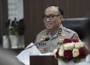 Mabes Polri Gelar Wayang Kulit Berlakon Wahyu Cakraningrat